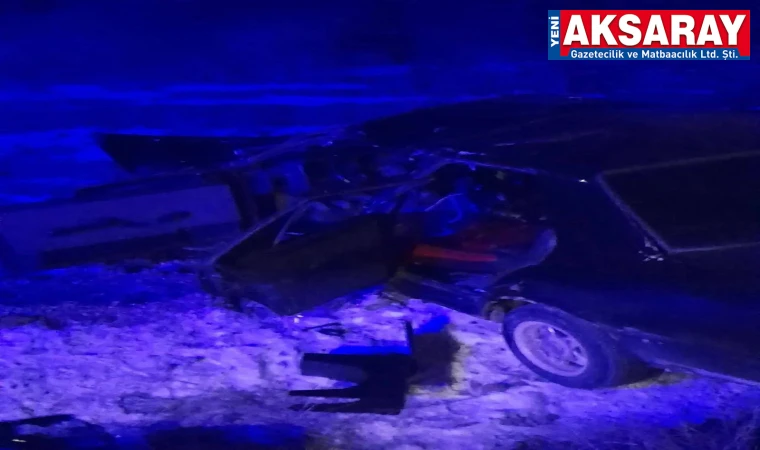 Araçta sıkışanları itfaiye kurtardı