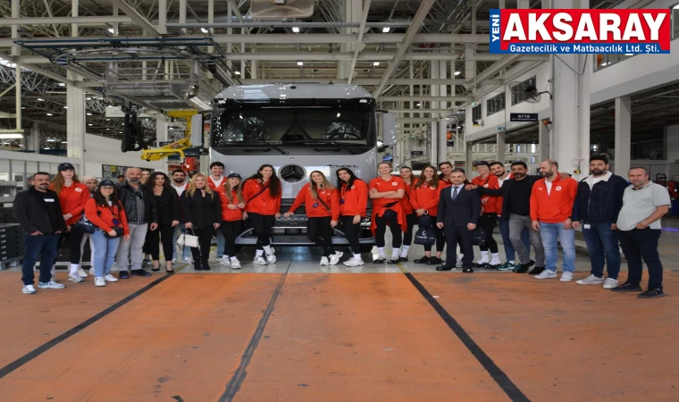 Filenin Sultanları kamyon fabrikasında