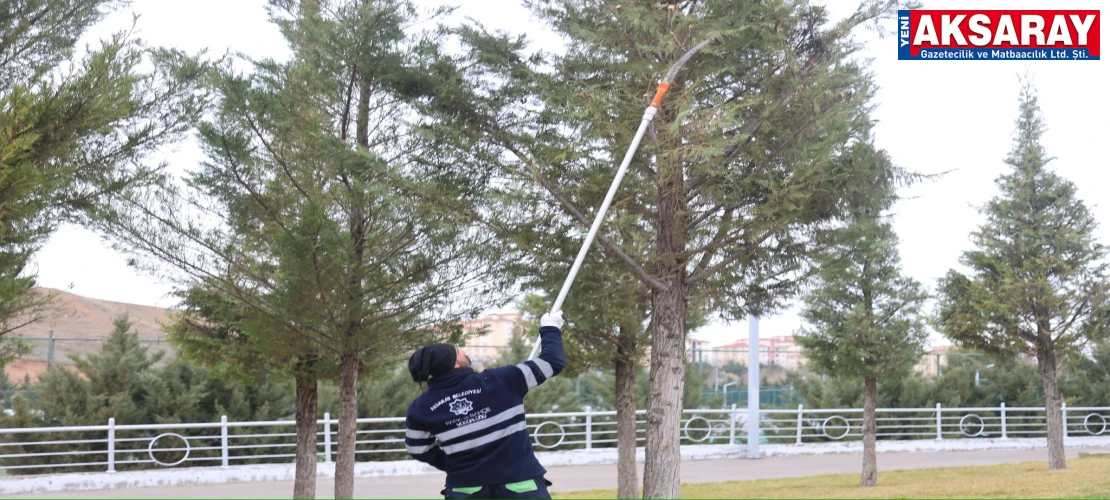 Parklarda ‘yeşil’ mesai