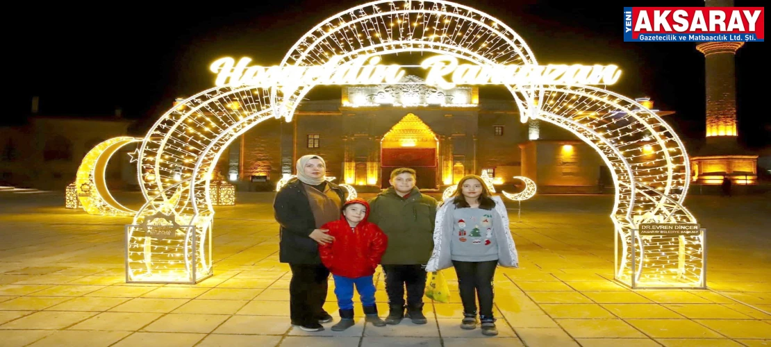 Tarihi Ulu Camii ışıl ışıl oldu