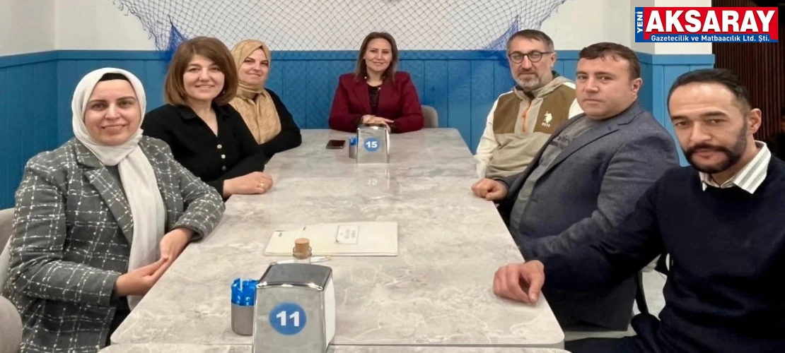 Beyazay Derneği yönetim kurulu iftarda buluştu