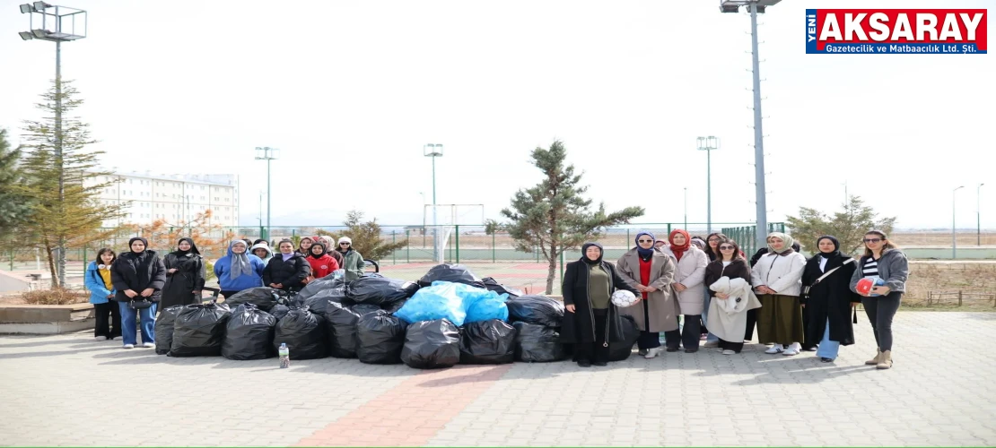 CEMALEDDİN AKSARAYİ KYK ÖĞRENCİLERİNDEN SIFIR ATIK SEFERBERLİĞİ Gençlerden doğaya nefes
