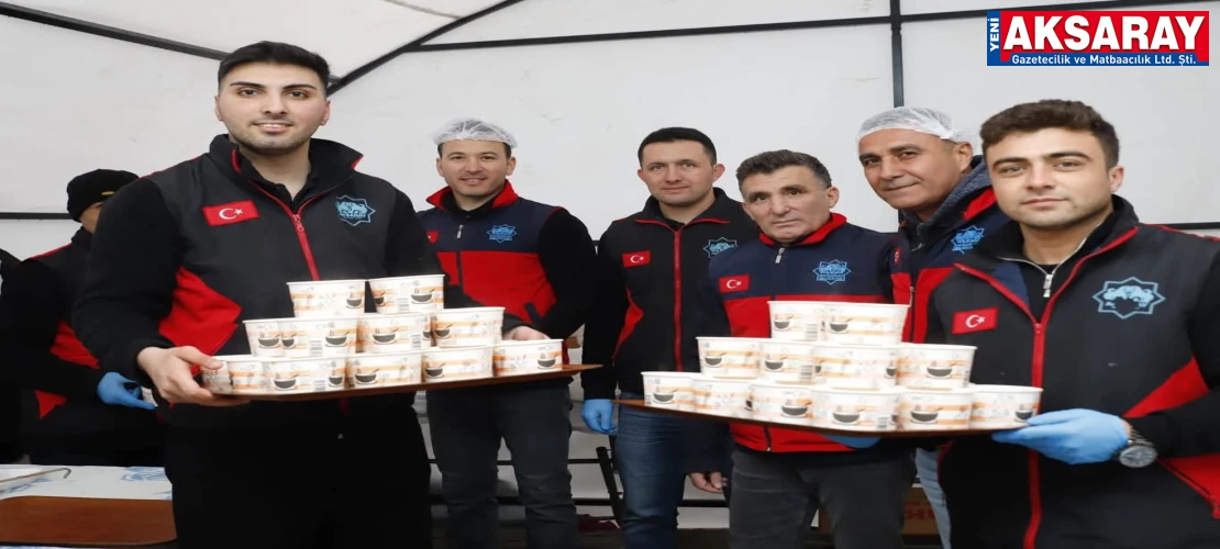 İFTAR SOFRALARININ GİZLİ KAHRAMANLARI  Belediye personelinden gönül hizmeti