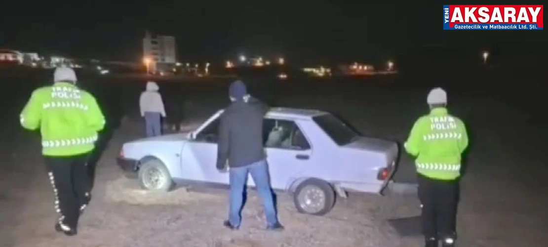 Kontrolden çıkan otomobil tarlaya uçtu