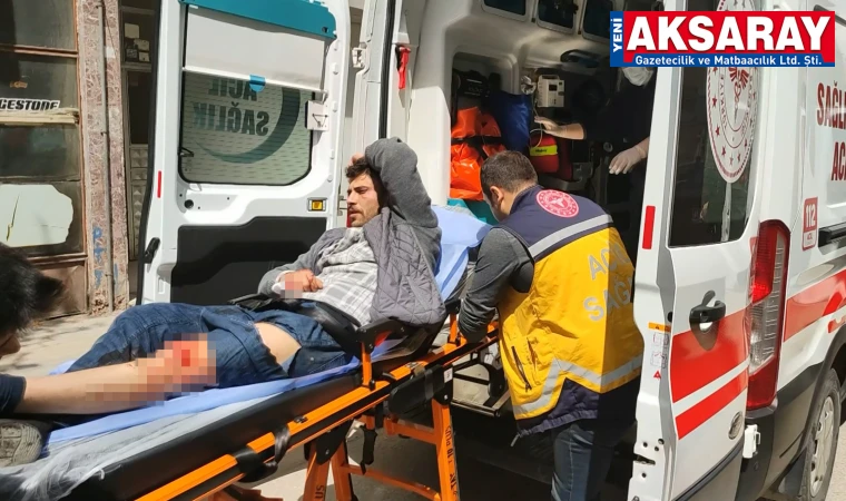 Aksaray'da iki kardeş tartıştıkları genci bıçakla yaralayıp kaçtı