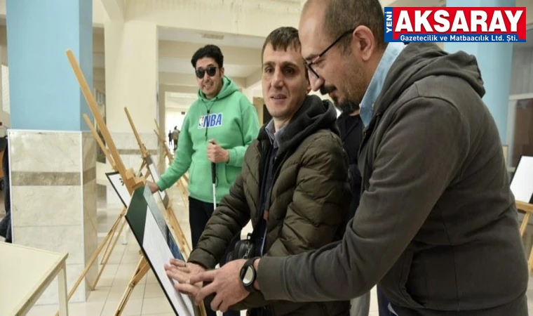 Görme engellilere dokunulabilir sanat