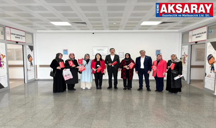 HASTANEDE BAYRAM MORALİ  Tedavi gören çocuklar unutulmadı