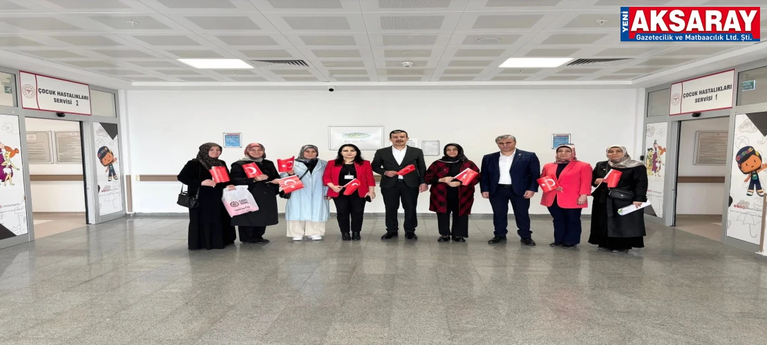 HASTANEDE BAYRAM MORALİ  Tedavi gören çocuklar unutulmadı