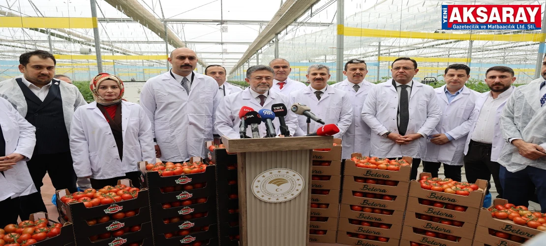 JEOTERMAL KAYNAKLI SERA ÜRETİMİ YAPAN İŞLETME TARIM BAKANI YUMAKLI TARAFINDAN İNCELENDİ Gıda krizine karşı tedbirliyiz