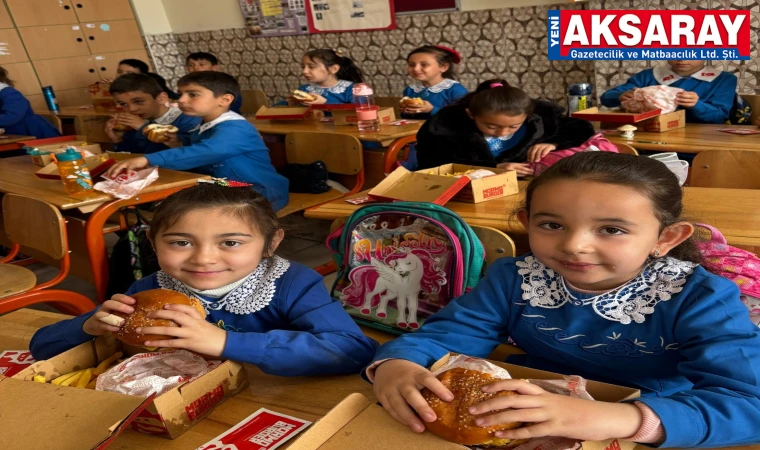 Okulda ilk hamburger heyecanı