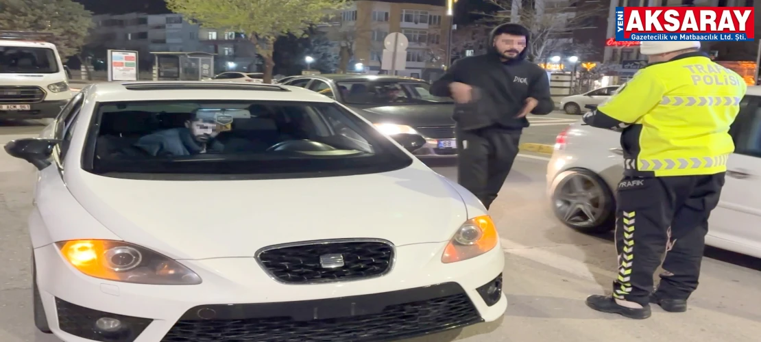 Ön plakası takılı olmayan araç sürücüsüne 4 bin lira ceza kesildi