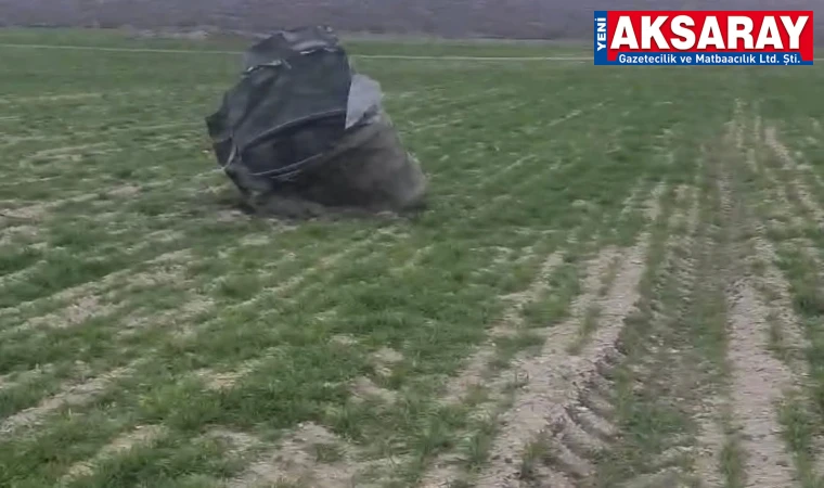 ROKET PARÇASI MI, UÇAK AKSAMI MI ? Tarlada gizemli buluş