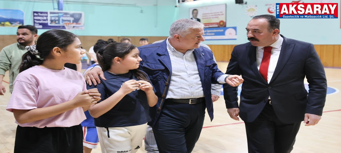 VALİ DURU GENÇLERE  SESLENDİ ‘Tesisler sizin eviniz’ çağrısı