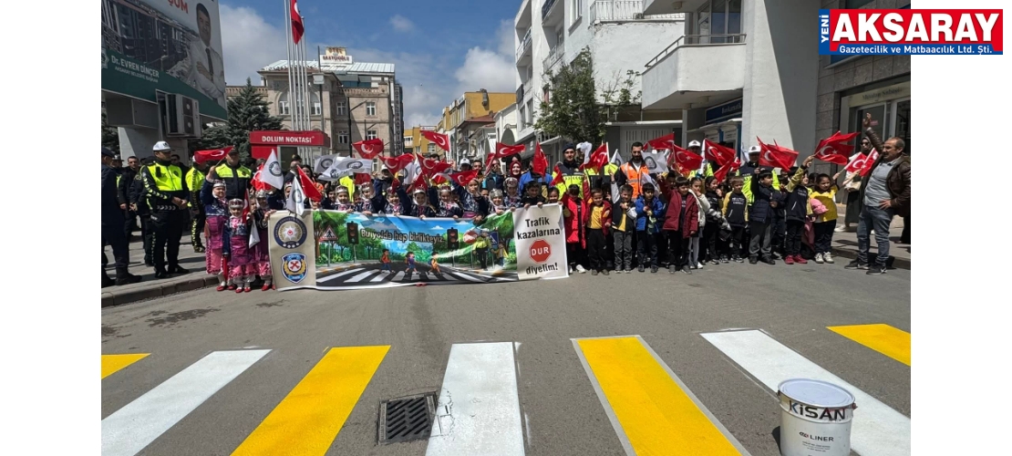 MEYDANDA TRAFİK SEFERBERLİĞİ Vali Murat Duru’dan "Yayalar Kırmızı Çizgimizdir" mesajı