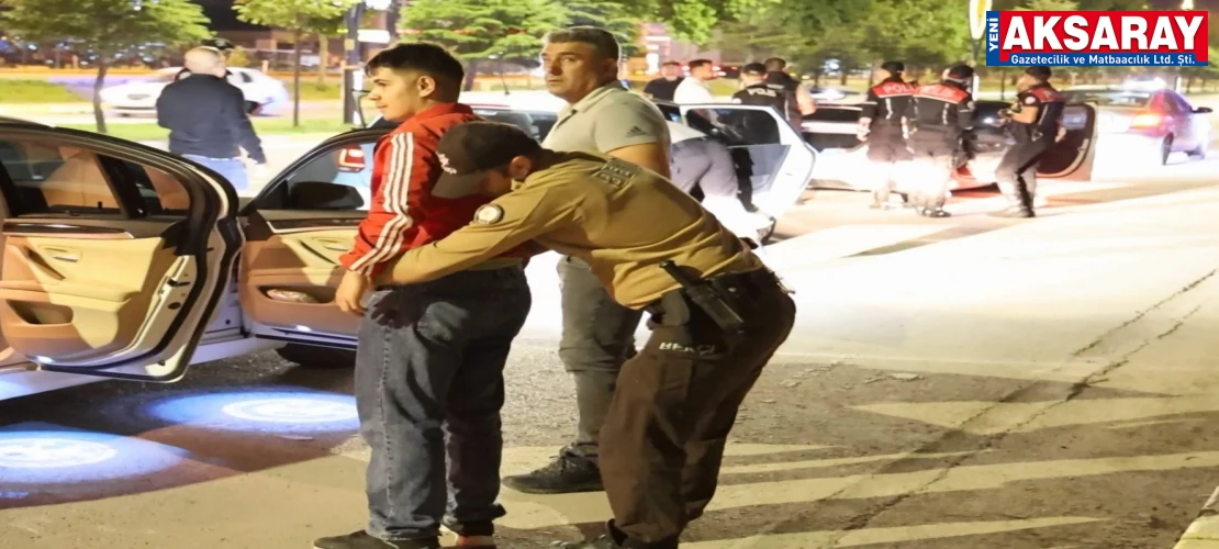 10 NOKTADA 36 EKİP, 110 POLİS DİDİK DİDİK ARADI "Huzurlu sokaklar" uygulaması