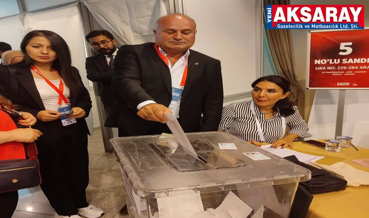 CHP’DE OLAĞANÜSTÜ KURULTAY HAREKETİ Özgür Özel için imzalar atılıyor