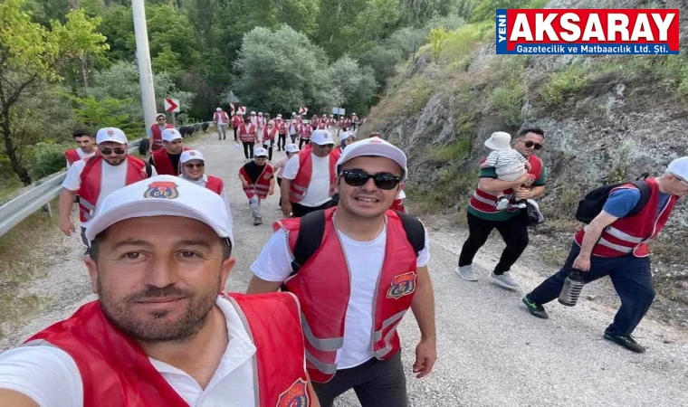 Güne özel Vadi’de yürüyüş yaptılar