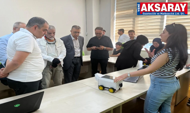 Üniversitede  yapay zeka tabanlı akıllı robotlar geliştirildi