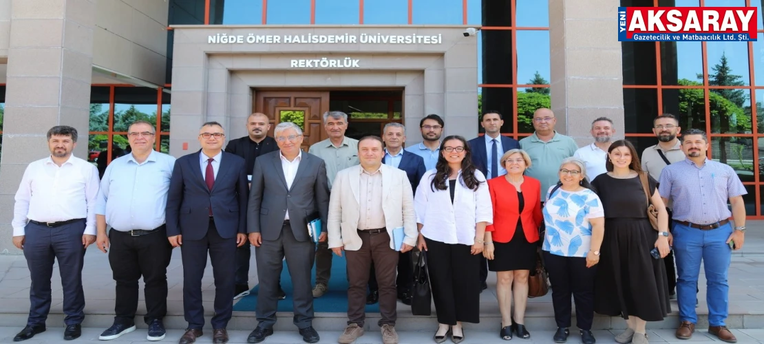 İki komşu üniversitenin kalite süreçleri işbirliği