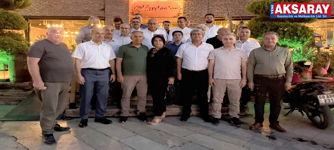 İL MİLLÎ EĞİTİM MÜDÜRÜ METİN ALPASLAN VE ŞUBE MÜDÜRÜ ALİ UZUN Tayini çıkanlar onuruna veda programı