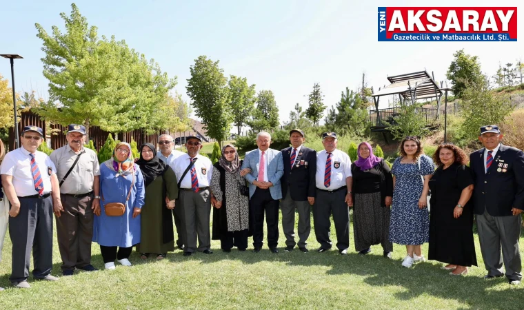 KIBRIS BARIŞ HAREKÂTI’NIN 52. YILI Gazilerle bir araya geldiler