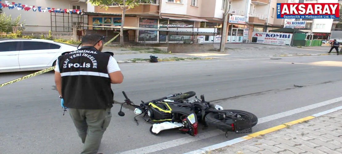 Minibüsle çarpışan motosiklet sürücüsü ağır yaralandı
