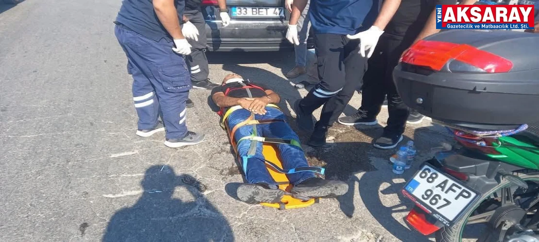 Motosiklet ile otomobil çarpıştı