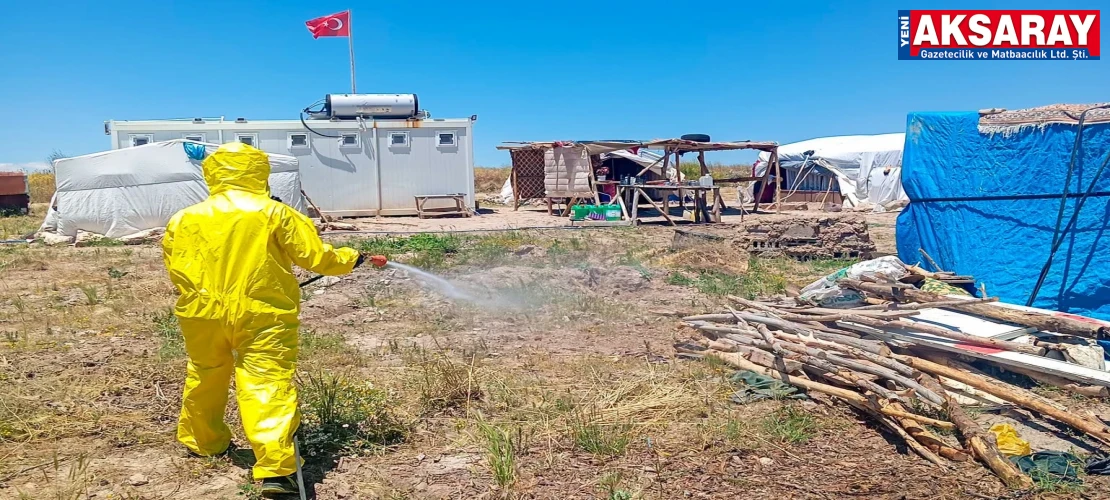 Tarım işçilerinin konaklama alanlarında ilaçlama seferberliği