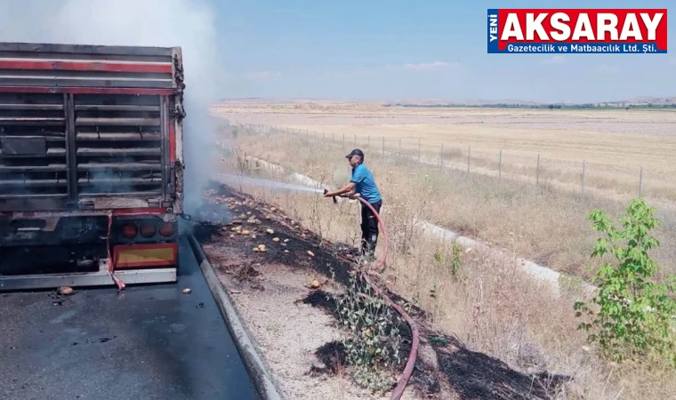 Aksaray’da patates yüklü tır alev alev yandı