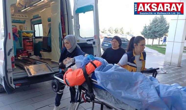 Cam silerken düştü, ağır yaralandı
