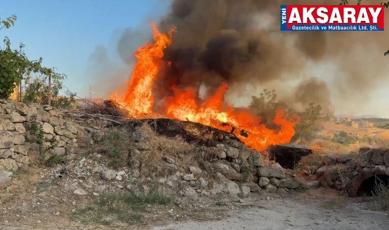 Güzelyurt ilçesinde tarihi ev alev alev yandı