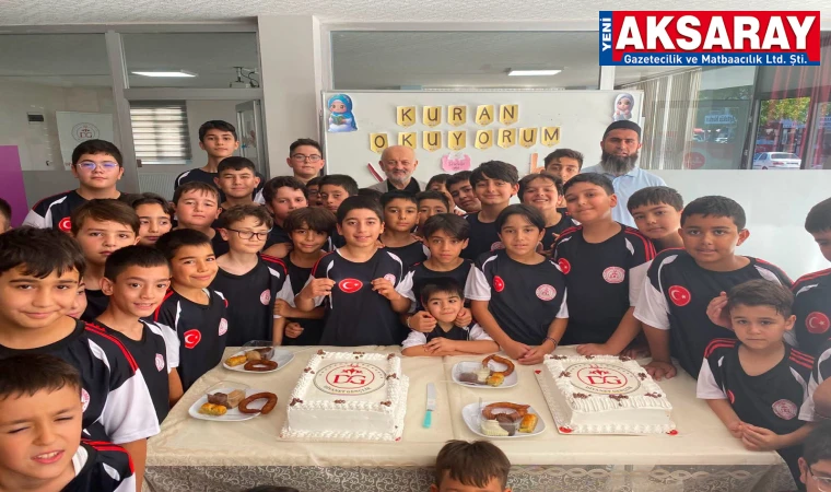 İL MÜFTÜSÜ VEYSEL IŞILDAR’DA KATILDI Yaz Kur’an Kursu’na pastalı kapanış