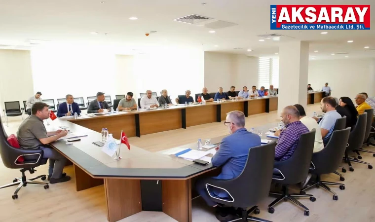 Muhtarlar taleplerini Başkan Dinçer’e iletti