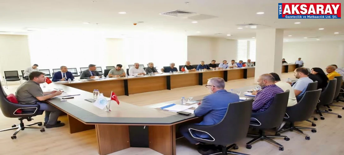 Muhtarlar taleplerini Başkan Dinçer’e iletti