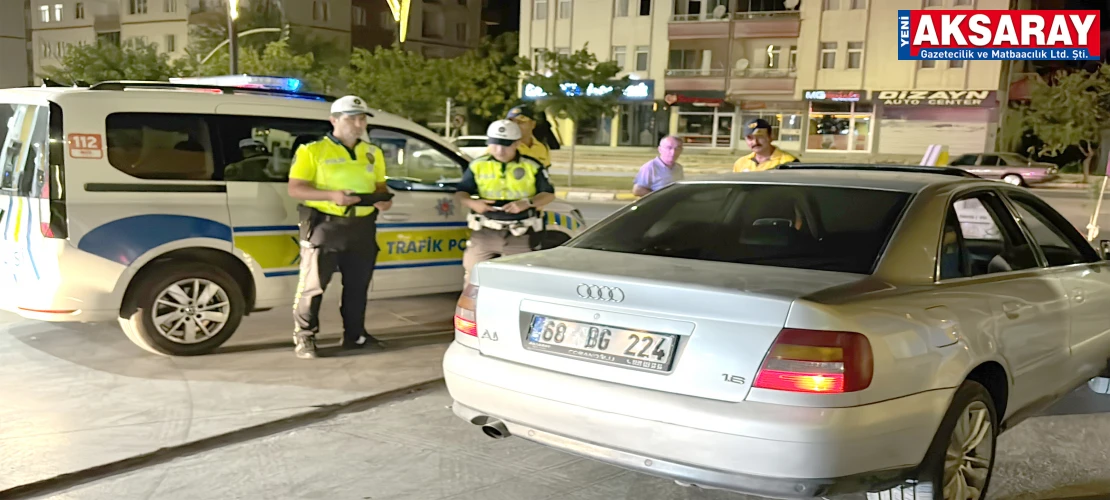 Park halindeki araca çarpıp kaçtı