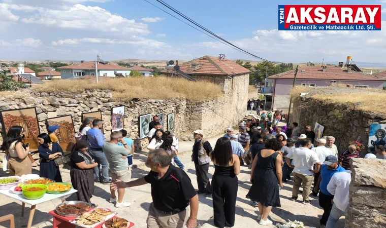 SARATLI KASABASI’NDA ÇİFTE HEYECAN Çarşı açılışı ve resim sergisi bir arada yapıldı