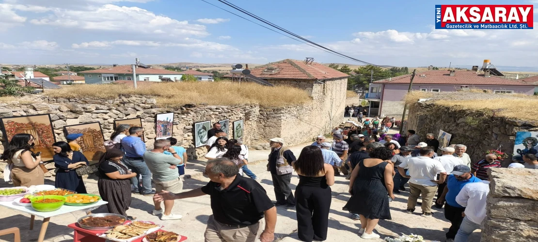 SARATLI KASABASI’NDA ÇİFTE HEYECAN Çarşı açılışı ve resim sergisi bir arada yapıldı