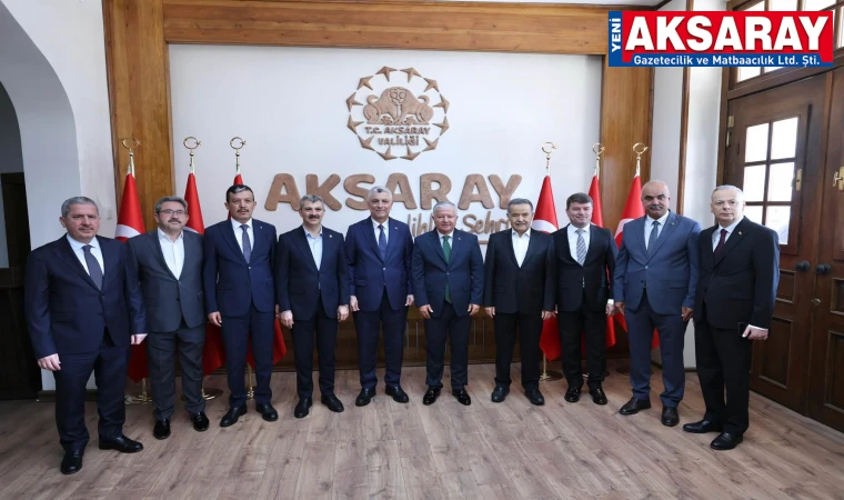 Ticaret Bakanı Bolat Valilikte Aksaray raporu aldı