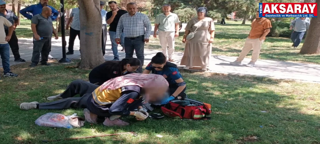 Ulu Camii önünde sıcak hava bayılttı