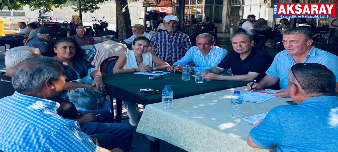 YENİ PARTİ YÖNETİMİ TAŞPINAR’DA Belediye Başkanı ve çok sayıda vatandaş Yeni Parti’ye katıldı