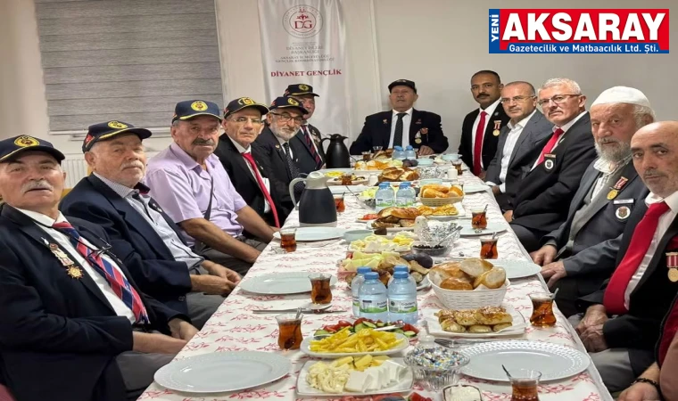 Kahramanlarla sabah namazı buluşması