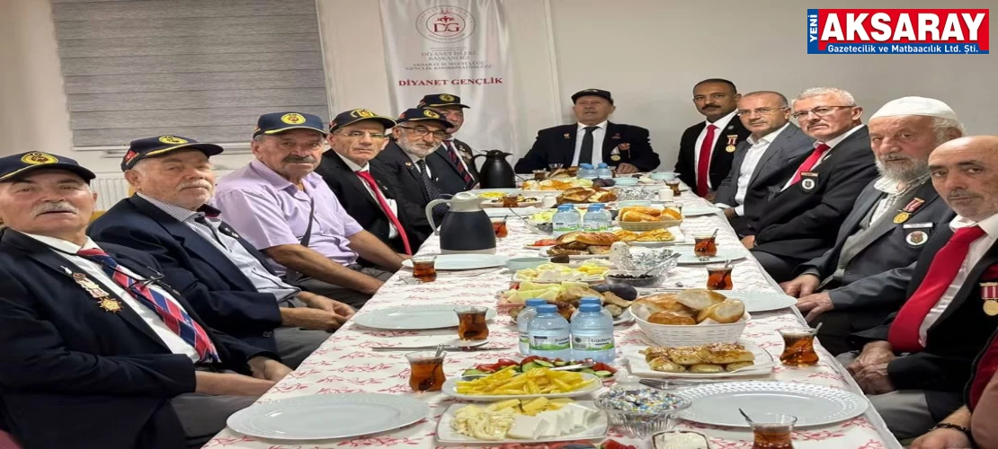 Kahramanlarla sabah namazı buluşması