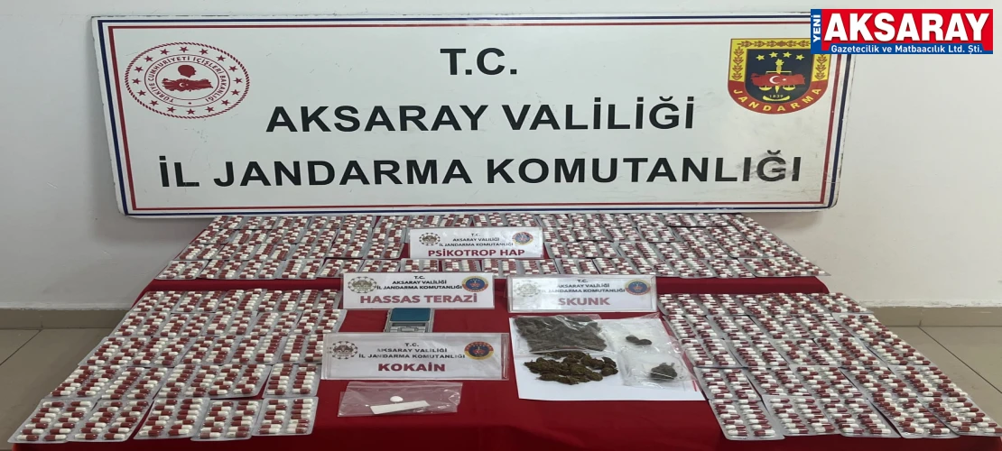 Mersin’den getirilen binlerce sentetik hap yakalandı