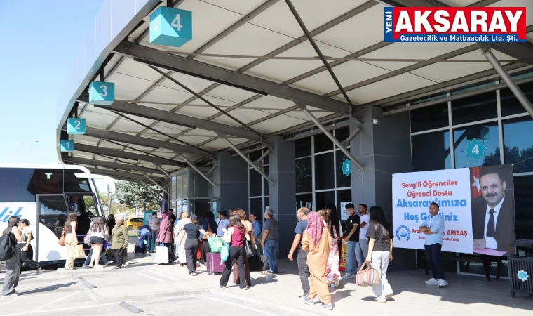 Üniversite öğrencileri otogardan yurtlarına ulaştırılıyor
