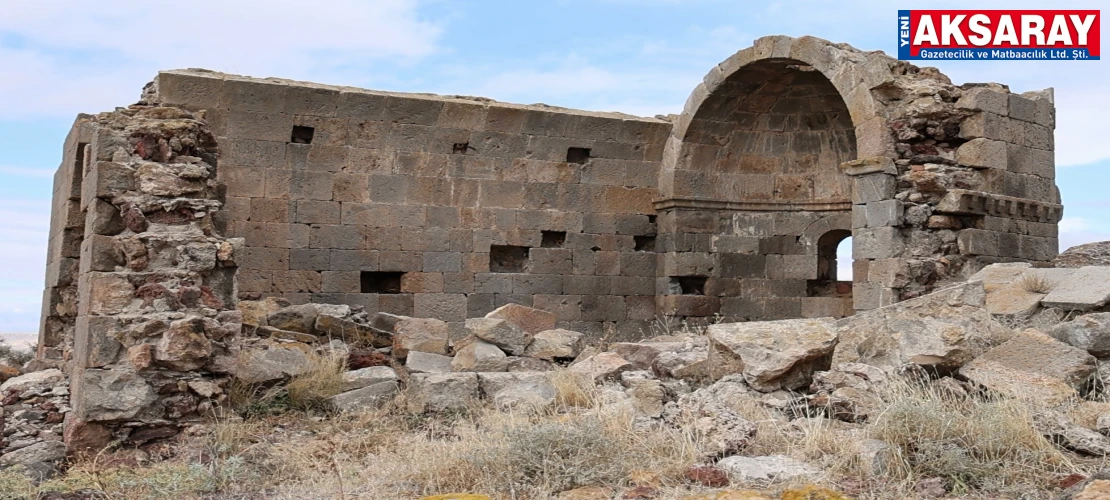  AKSARAY'IN SAKLI MİRASI Ana Sultan Tepesi'nde 725 yıllık kilise