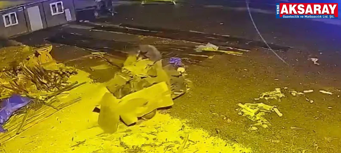 Kilolarca demiri çalıp motosikletle kaçtılar