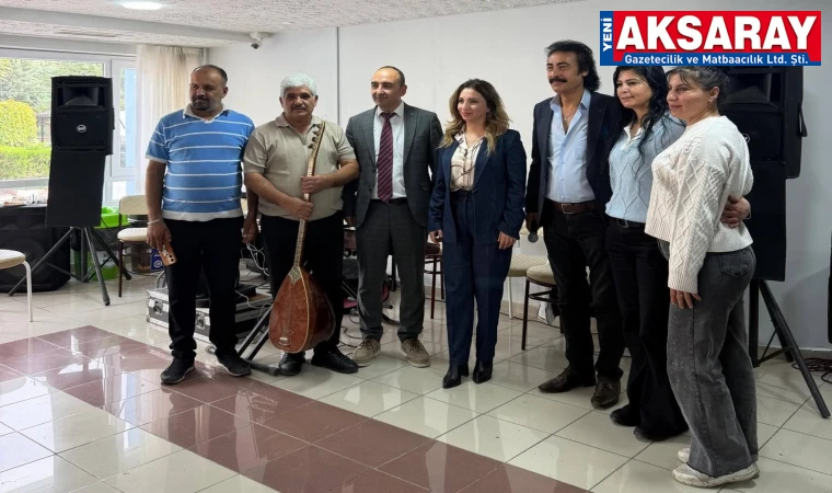 Sanatçı Ali Şimşek müzik ziyafeti verdi
