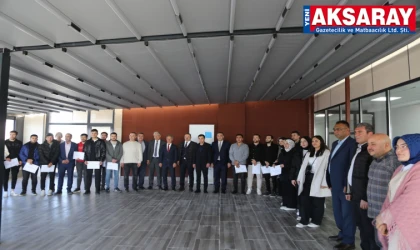 Eğitim alan öğrencilere sertifika verildi