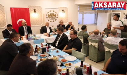 Sanayicilerle görüş alışverişi