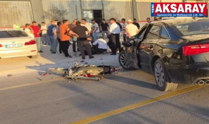 Eski Başkan otomobiliyle motosiklete çarptı